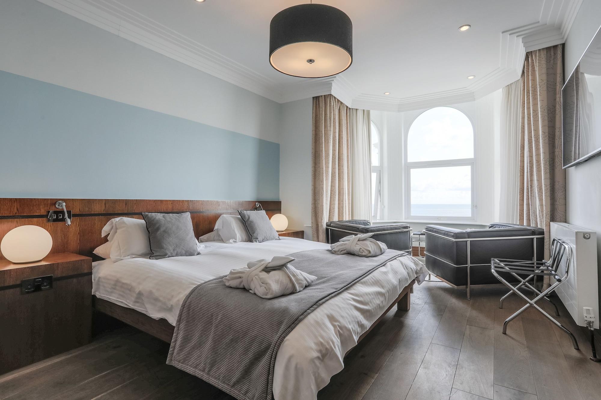 Claremont Hotel Дъглас Екстериор снимка