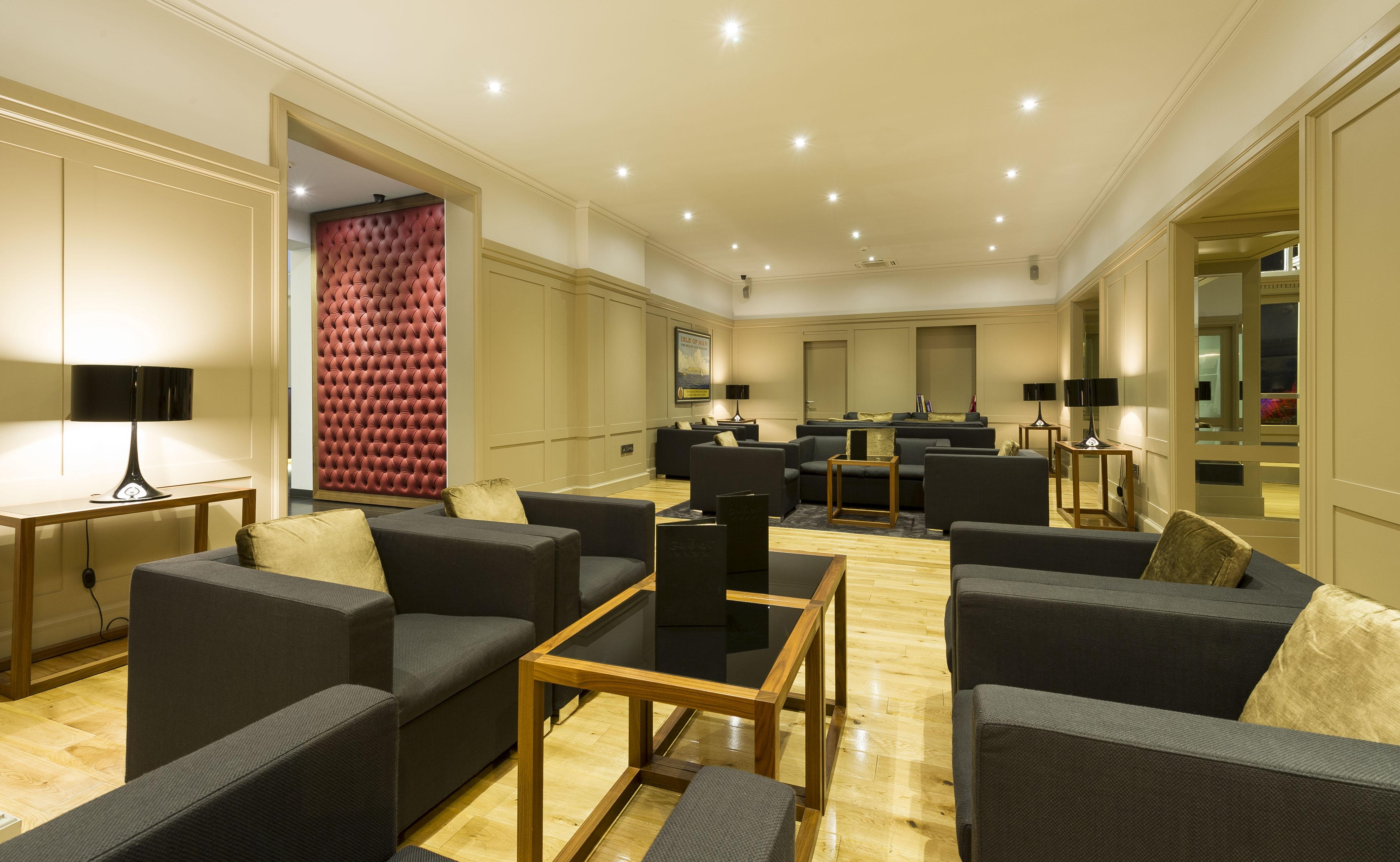 Claremont Hotel Дъглас Екстериор снимка